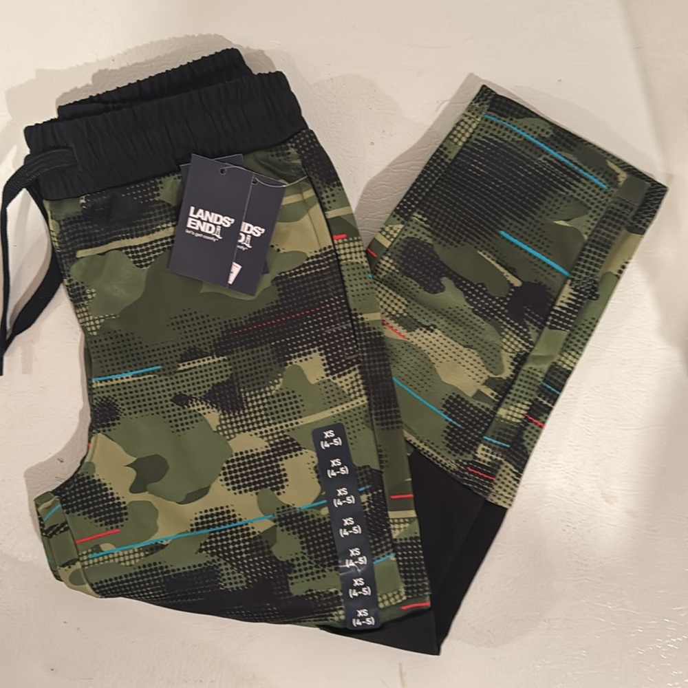 Lands' End Boys Athletic Tech Fleece Sweat Pants - Deepest Olive Camo